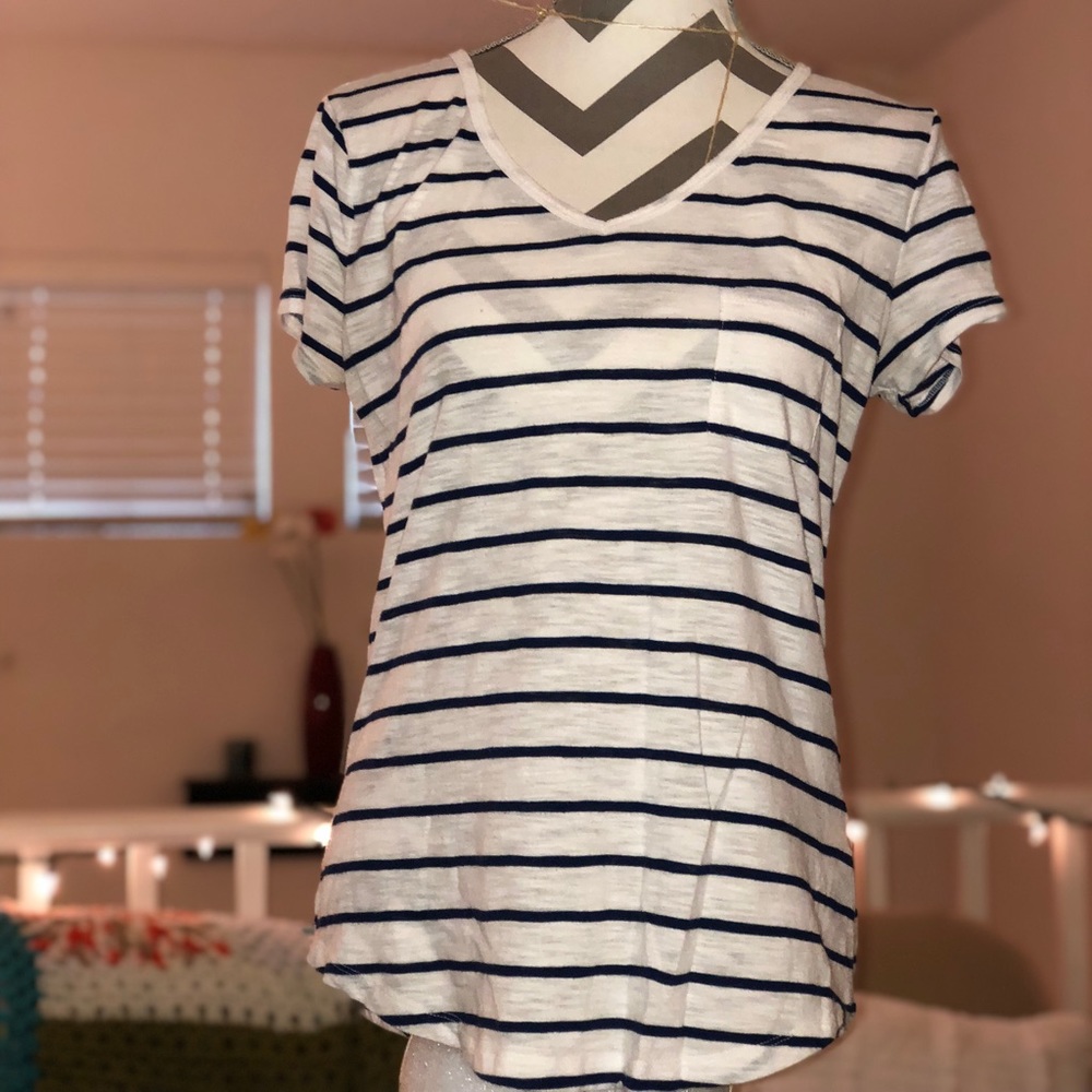 💜So Perfect V - Neck💜